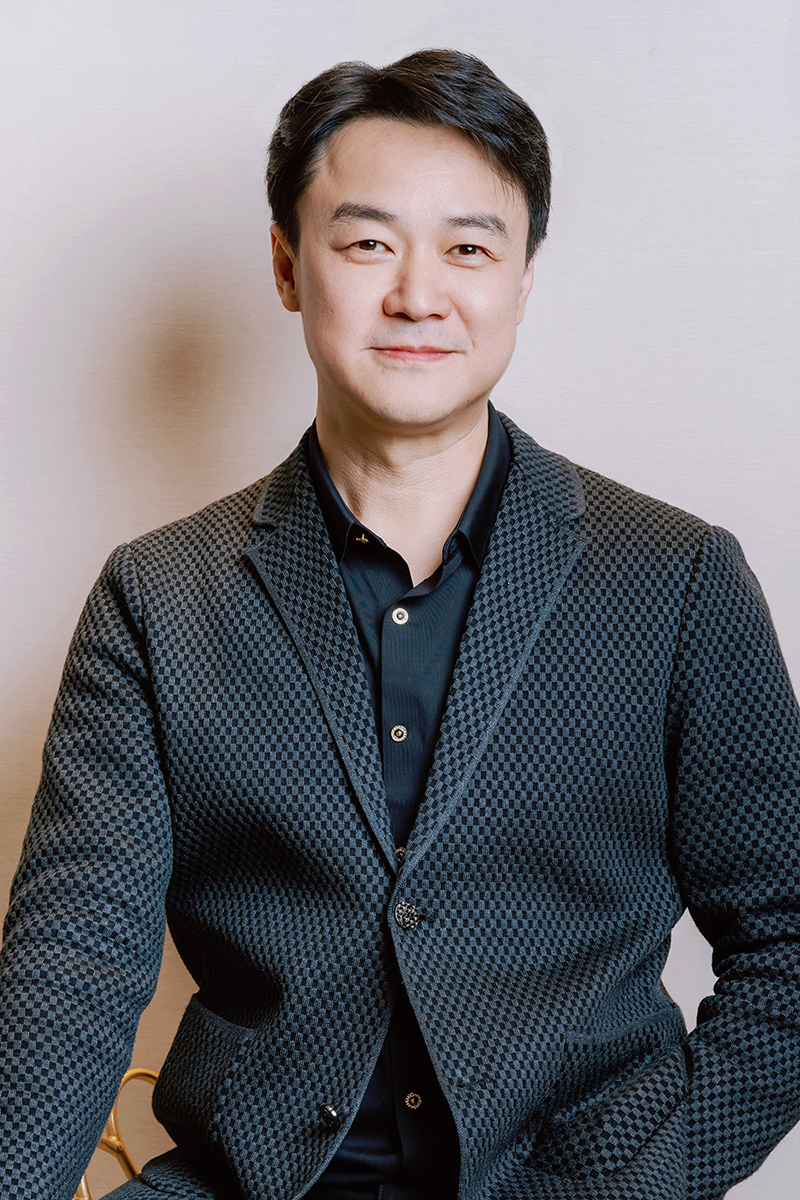 KEVIN LIAO